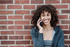 Can Phone Contact Make Jawline Acne Worse? - Featured image