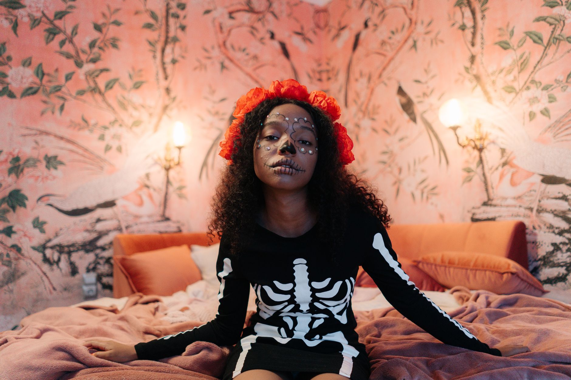 Celebrity Halloween Makeup on Acne-Prone Skin: How Do You Remove Heavy Products? - Featured image
