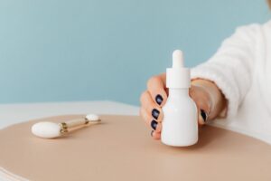 Cortisone Shot Acne Guide 2026: Evidence, Options, and Safety - Featured image