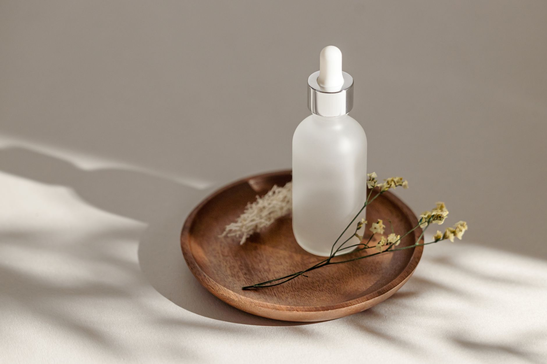 Does Niacinamide Help Acne or Just Even Skin Tone? - Featured image