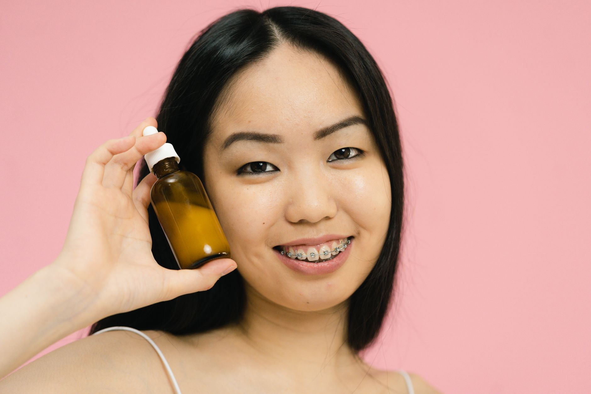 How Long Does Salicylic Acid Take to Clear Facial Acne? - Featured image