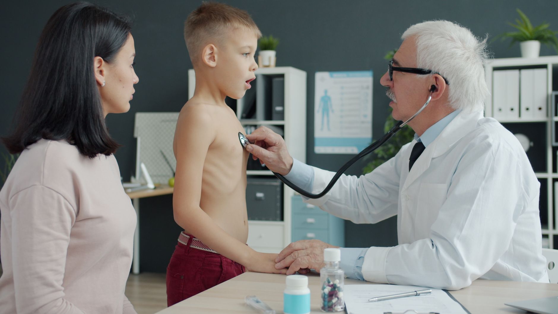 Individualized Pediatric Acne Care Discussed at AAD 2026: How Parents of Teens With Acne Can Read the Conference Headline Carefully - Featured image