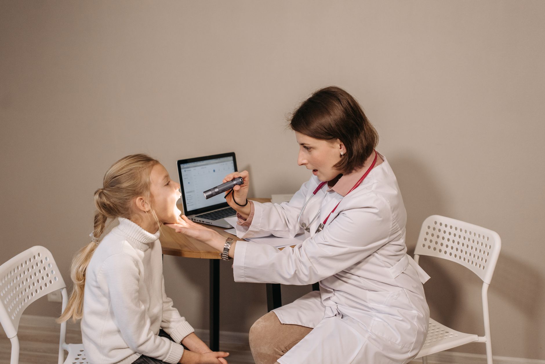 Individualized Pediatric Acne Care Discussed at AAD 2026: A Source-Checked 2026 Briefing for Teens With Early Acne - Featured image