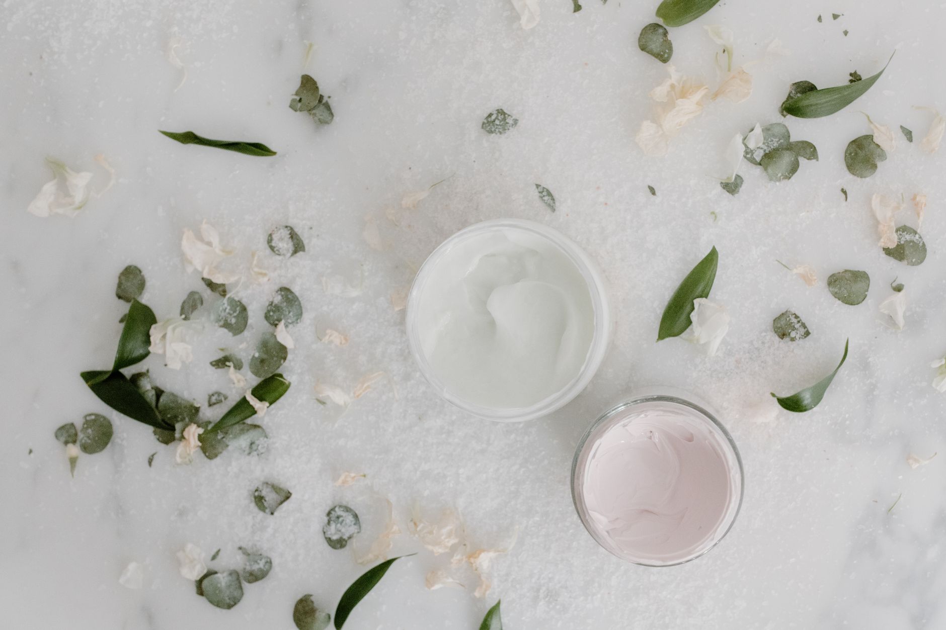 KORA Organics and Essential Oils: What to Check With Acne and Contact Sensitivity - Featured image