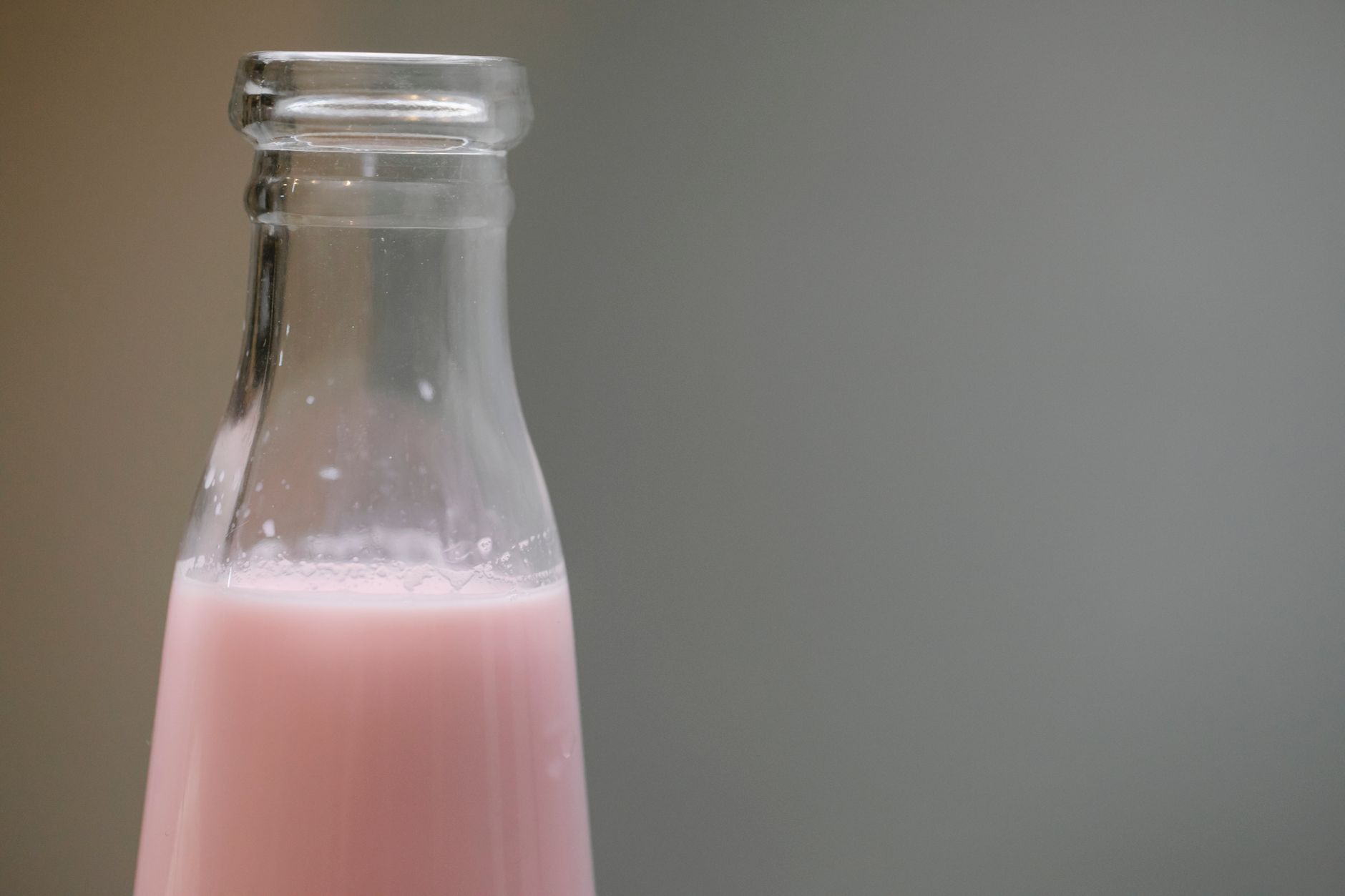 Milk, Dairy, and Acne Evidence Revisited in 2026: Questions Teens With Acne Can Ask a Dermatologist - Featured image