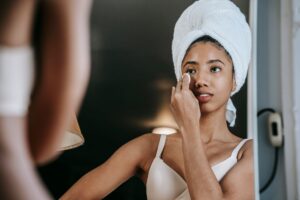 Oily Skin Care: What Current Evidence Actually Supports - Featured image