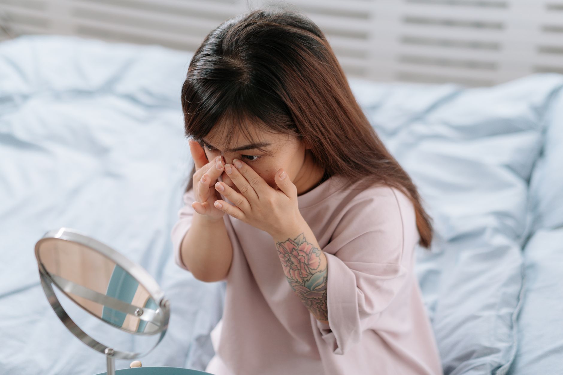 Psychological Burden Across Acne Severity in 2026 Research: What the Findings Mean for Teens With Acne - Featured image