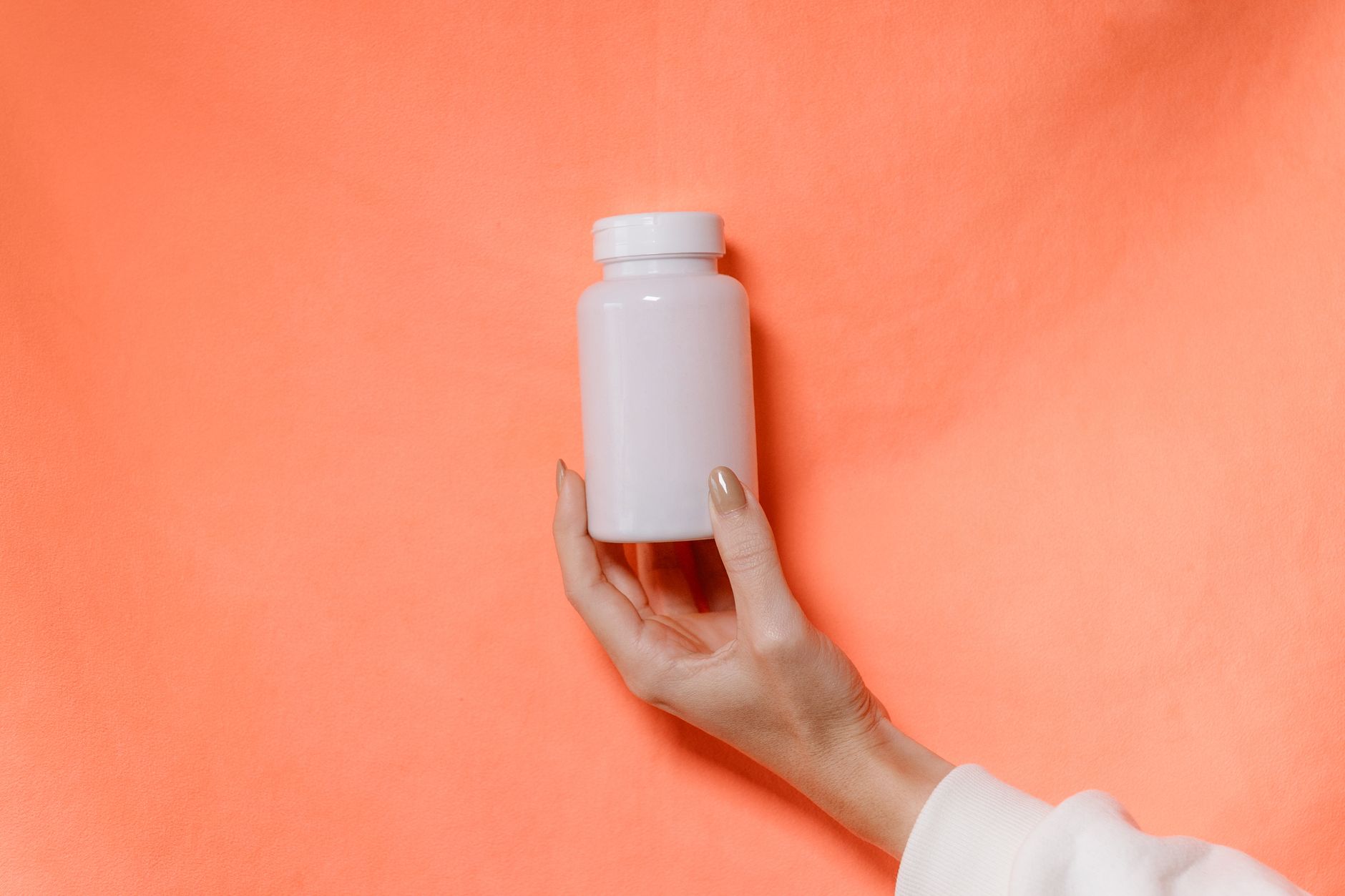 Vitamin C, Vitamin E, and Ferulic Acid After Acne Scar Laser in 2026: Questions People With Boxcar Acne Scars Can Ask Before a Procedure - Featured image