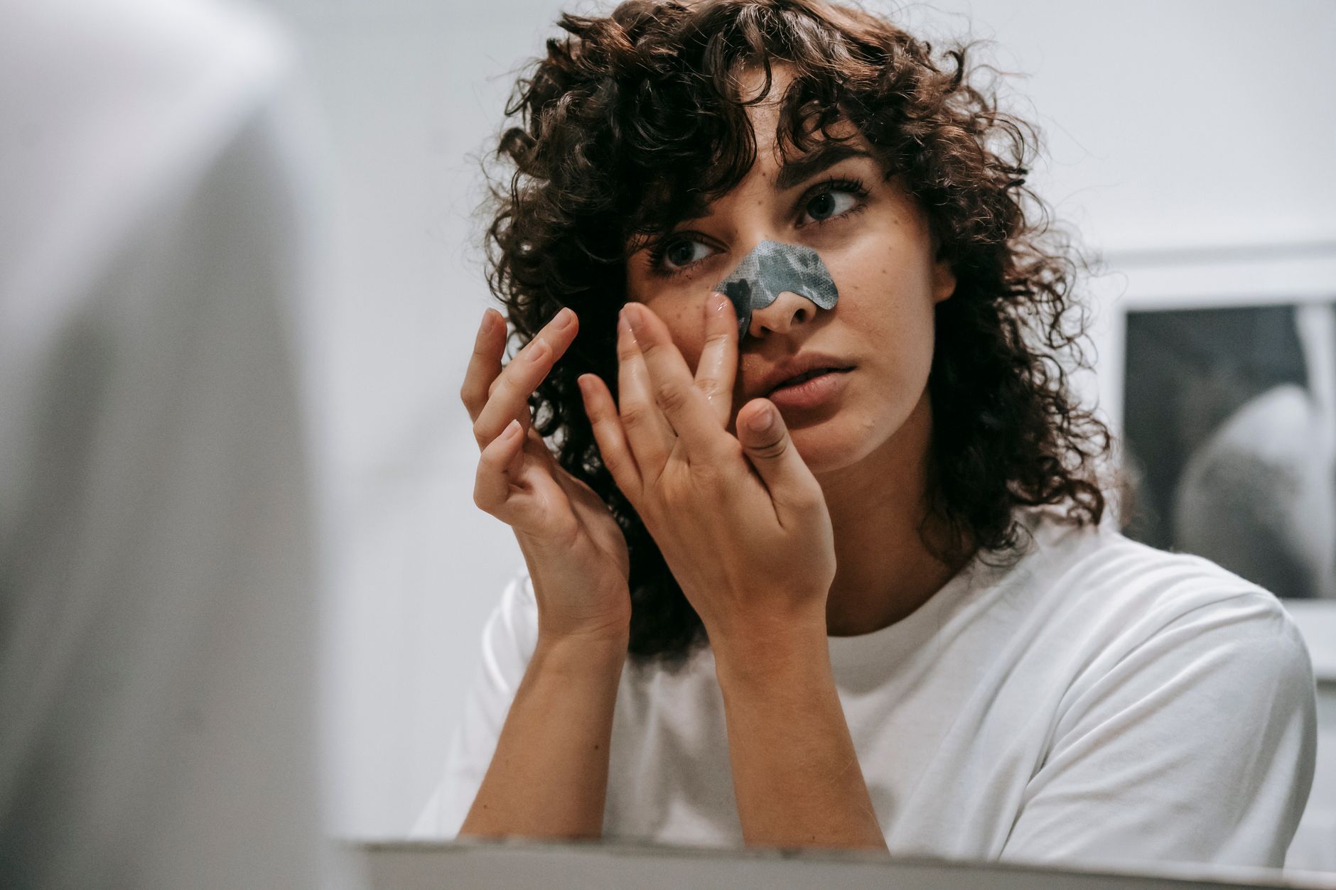 What's the Difference Between a Blackhead and a Whitehead? - Featured image